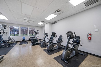 Welcome to this beautifully renovated, move-in ready bright - photo 22