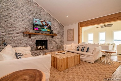 Exceptional Waterfront opportunity in the exclusive Four Seasons - photo 24