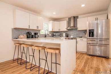Exceptional Waterfront opportunity in the exclusive Four Seasons - photo 25