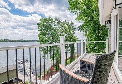 Exceptional Waterfront opportunity in the exclusive Four Seasons - photo 37