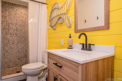 Exceptional Waterfront opportunity in the exclusive Four Seasons - photo 40