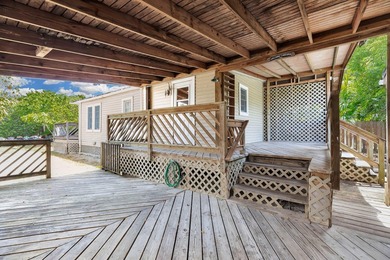 A great opportunity for local buyers! This 2-bedroom, 2-bath - photo 2