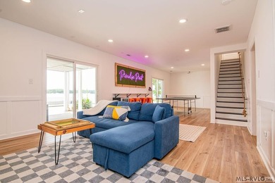 Exceptional Waterfront opportunity in the exclusive Four Seasons - photo 44