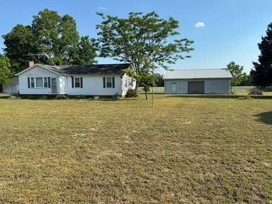 Looking for a home with an unfinished basement? Here is your - photo 5