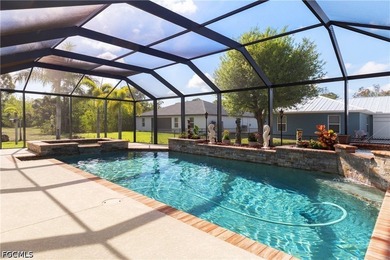 Come see this beautiful 4 bedroom, plus den pool home with so - photo 6