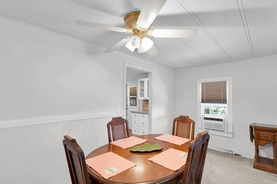 A great opportunity for local buyers! This 2-bedroom, 2-bath - photo 6