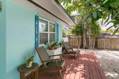 Waterfront Duplex with Income Potential in Big Pine Key! Live - photo 2