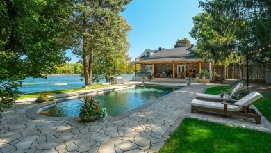Lake Home For Sale in Chambly, 