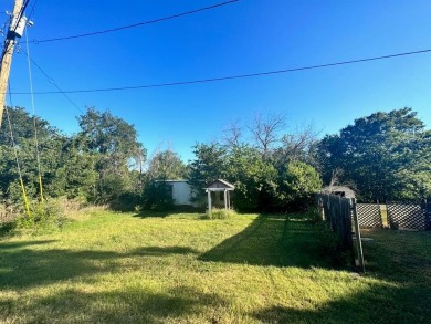 Lake Home Sale Pending in Granbury, Texas