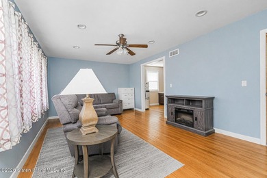 South Beach - welcome to this 6/6 2-family, fully brick, and - photo 15