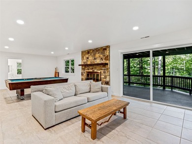 Perfectly positioned along the 18th fairway of Lake Toxaway's - photo 17