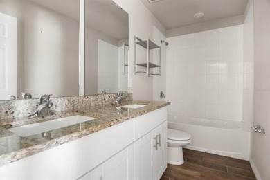 Short Sale. SHORT SALE OPPORTUNITY PRICED TO SELL! This is a - photo 20