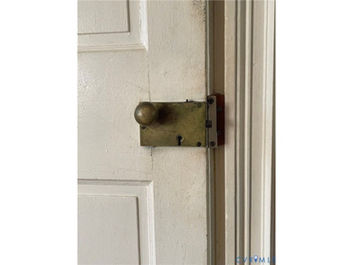 Springfield, circa 1828 is a historic treasure and icon located - photo 22