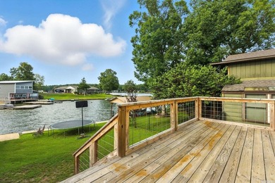 An exceptional Lake Hamilton estate, this rare offering brings - photo 25