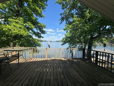 Location does matter! What a VIEW! This desirable POINT LOT - photo 26