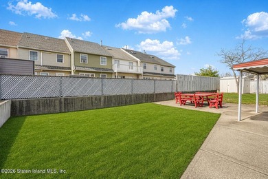 South Beach - welcome to this 6/6 2-family, fully brick, and - photo 31