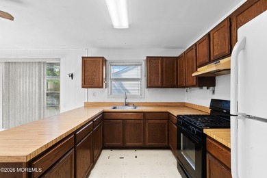 Welcome to 22 Encinitas Drive in the highly desirable Holiday - photo 2
