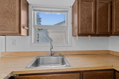 Welcome to 22 Encinitas Drive in the highly desirable Holiday - photo 8