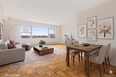 This high floor, 1-bedroom co-op apartment is move-in ready with - photo 1