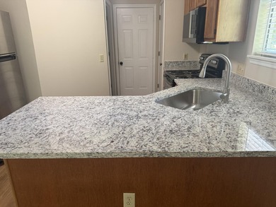 MOTIVATED SELLER!! REFRESHED LISTING! NEW UPGRADES INCLUDING NEW - photo 11