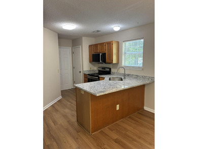 MOTIVATED SELLER!! REFRESHED LISTING! NEW UPGRADES INCLUDING NEW - photo 12