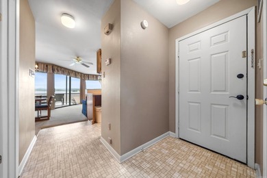 Welcome to lakefront living at its finest! This stunning - photo 6
