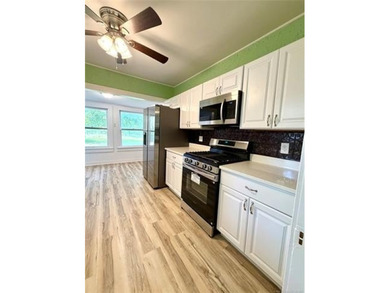 This property features a spacious two-bedroom layout with a - photo 18