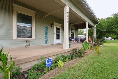 Charming Downtown Alba Home with Historic Character & Modern - photo 32