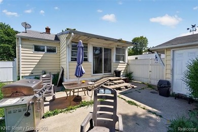 Includes a one year home warranty for peace of mind!- Price - photo 34