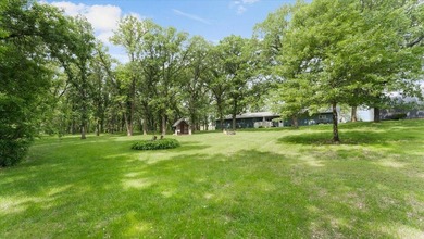 Welcome to this spacious 4-bedroom, 3-bath rambler just minutes - photo 37