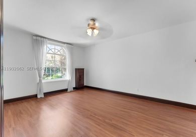 Located on a quiet street in the heart of Pinecrest, this - photo 39