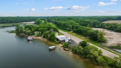 Welcome to this spacious 4-bedroom, 3-bath rambler just minutes - photo 42