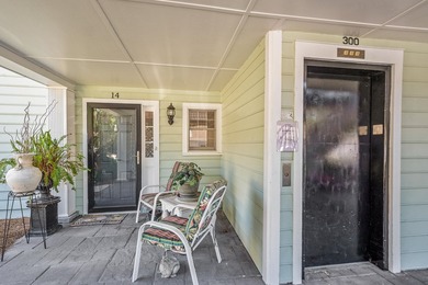 *Motivated Seller* Discover easy, low-maintenance living in this - photo 4