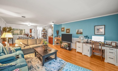 *Motivated Seller* Discover easy, low-maintenance living in this - photo 8