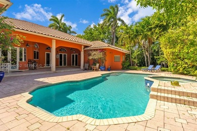 Located on a quiet street in the heart of Pinecrest, this - photo 49