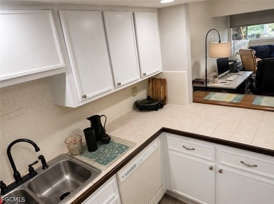 Enjoy affordable Florida living at its best in this - photo 7