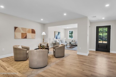 Beautifully updated and move-in ready, this expanded 3-bedroom/2 - photo 8
