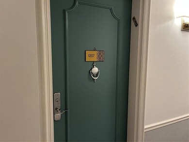 Fabulous 12th floor 1 bedroom 1.5 bath unit at Ritz-Carlton - photo 29