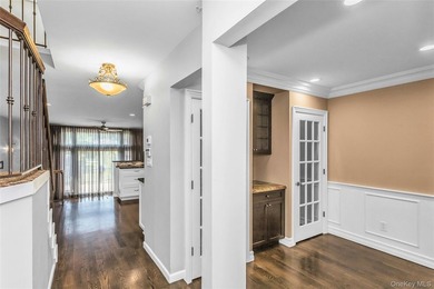 Enjoy Country Club Living with amenities galore.This Updated - photo 2