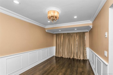 Enjoy Country Club Living with amenities galore.This Updated - photo 10