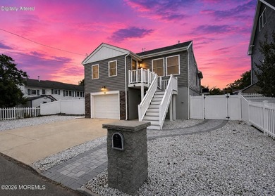 Completely reimagined, this exceptional raised ranch offers 3 - photo 3