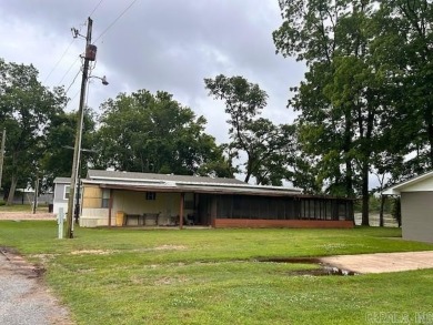 Lake Home For Sale in Gillett, Arkansas