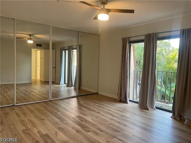 Location, location! Probably one of the most beautiful Cedarbend - photo 24