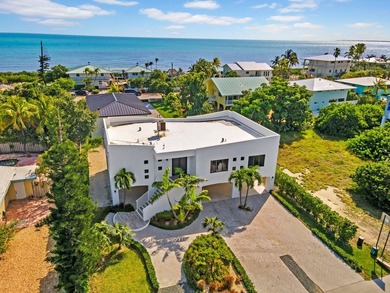 Welcome to 273 W Seaview Dr, your sanctuary in the heart of - photo 10