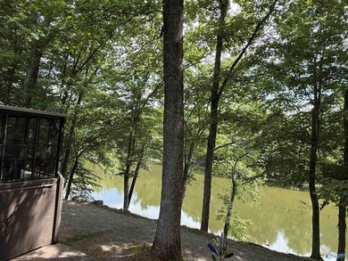 Beautiful waterfront home with 3 bedrooms, 2 baths. 2,253 square - photo 5