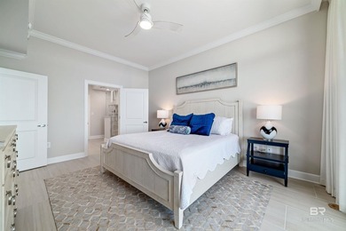 This extensively upgraded beachfront condo offers some brilliant - photo 21