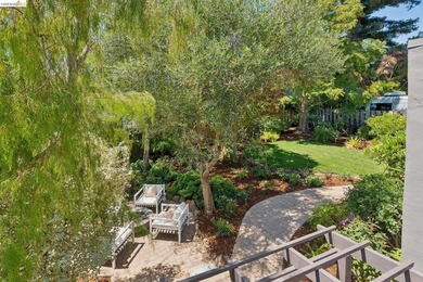 New listing. Exceptional Upper Oakmore Traditional with timeless - photo 33