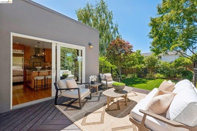 New listing. Exceptional Upper Oakmore Traditional with timeless - photo 41