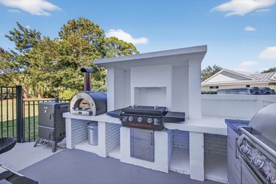 This One of a Kind Fully Renovated 5 Bedroom, 4 Bath Pool Home - photo 44