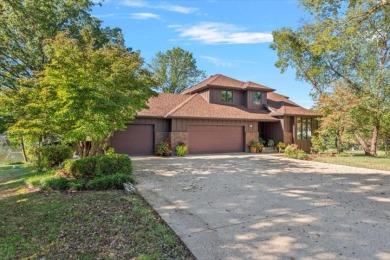 220' water frontage on Lake Bertinetti - photo 3